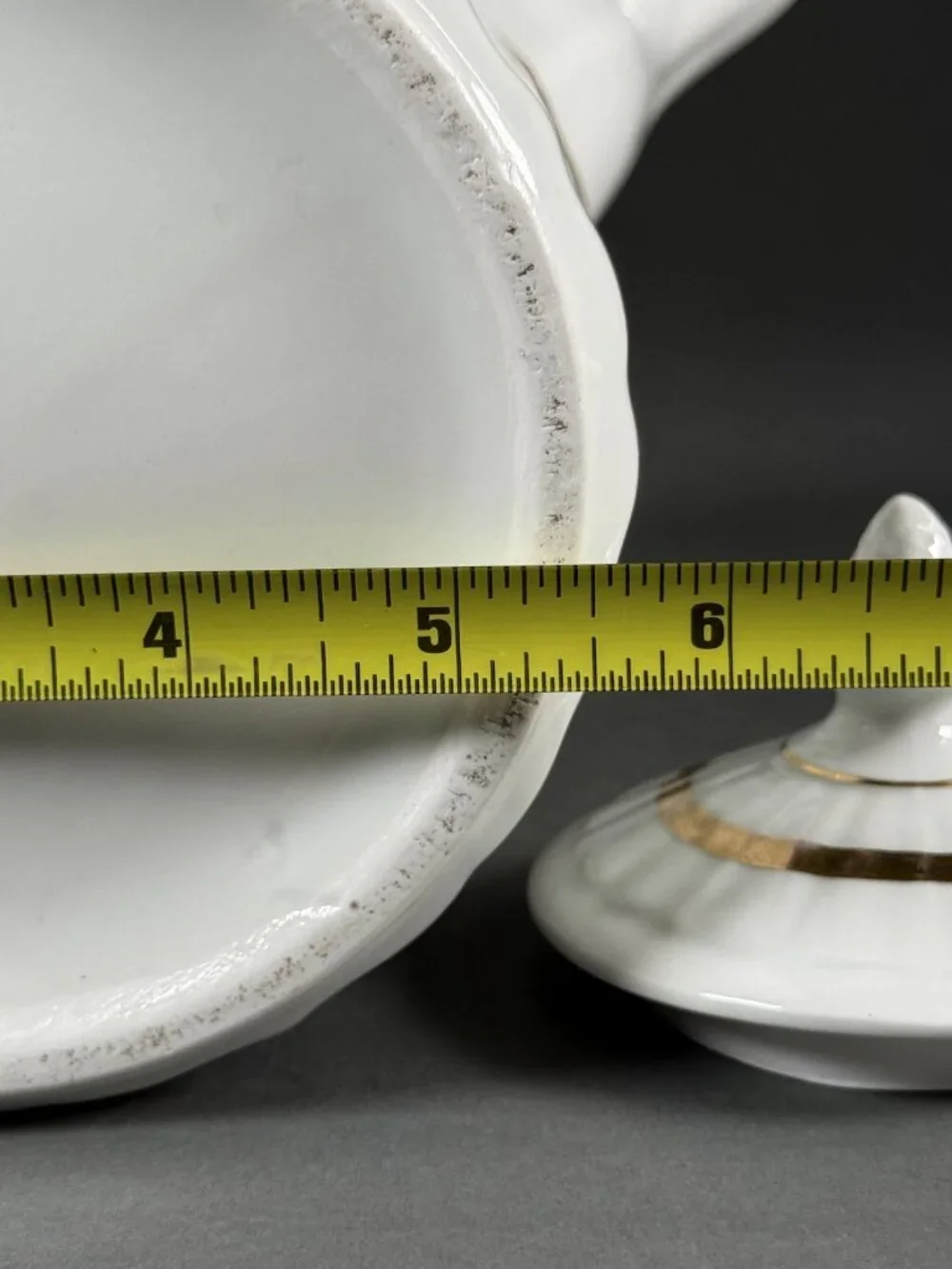 Vtg Kahla Germany White Porcelain Teapot Coffee Pot Gold Gilt Ribbed Scalloped